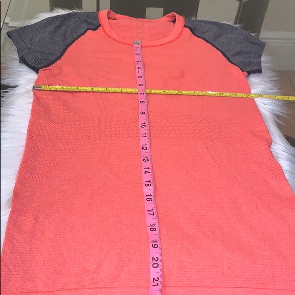 Lululemon atlético top - Picture 4 of 9